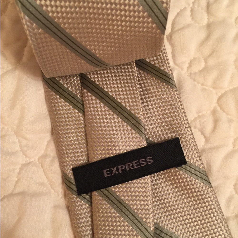 Express Necktie - Picture 2 of 2